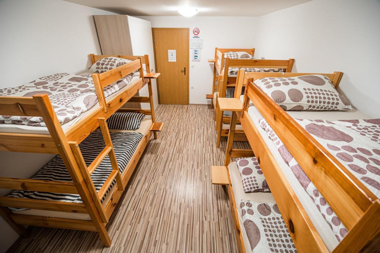 Rooms At Trimcek Sevnica Екстер'єр фото
